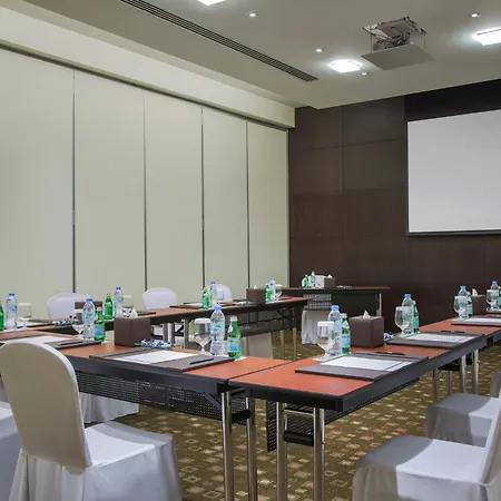Yas Plaza Marina By Ihg-2